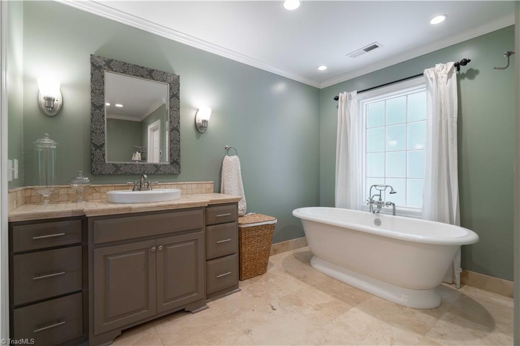 668 Link Road Lexington, NC 27295 - Photo 19 of 50