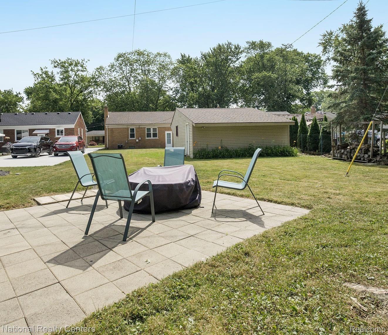 22801 Power Road Farmington, MI 48336 - Photo 19 of 25 IMG_4480 (2).jpg