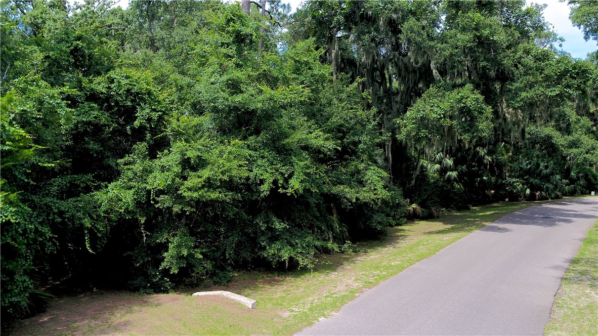 21 Brady Point Road Fernandina Beach, FL 32034 - Photo 10 of 28 Gallery Image 10