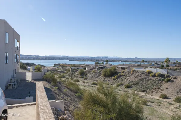 $289,000 | 565 Jones Drive, Unit 3A, Lake Havasu City, AZ 86406