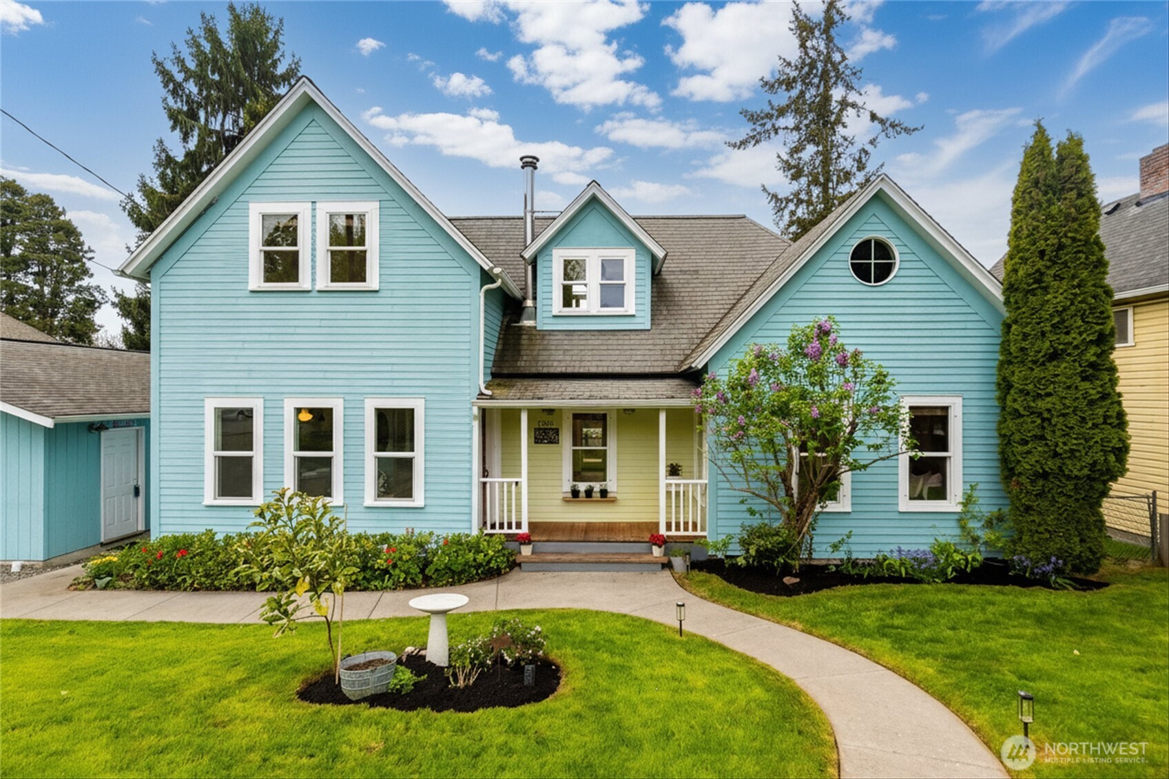 1306 23rd Street Bellingham, WA 98225 - Photo 2 of 40