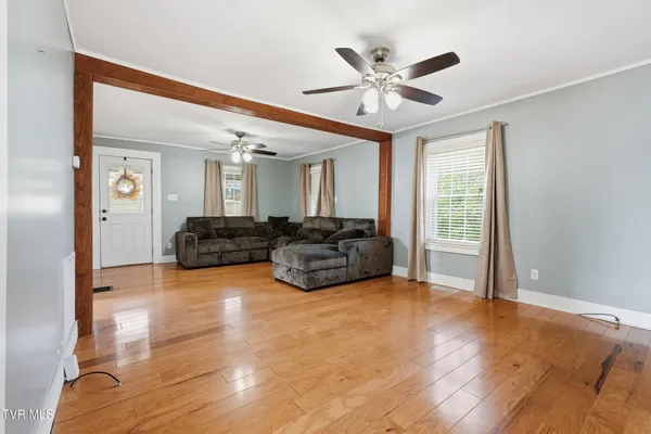 $1,600 | 1252 Old Jonesboro Road, Unit 1, Bristol, TN 37620