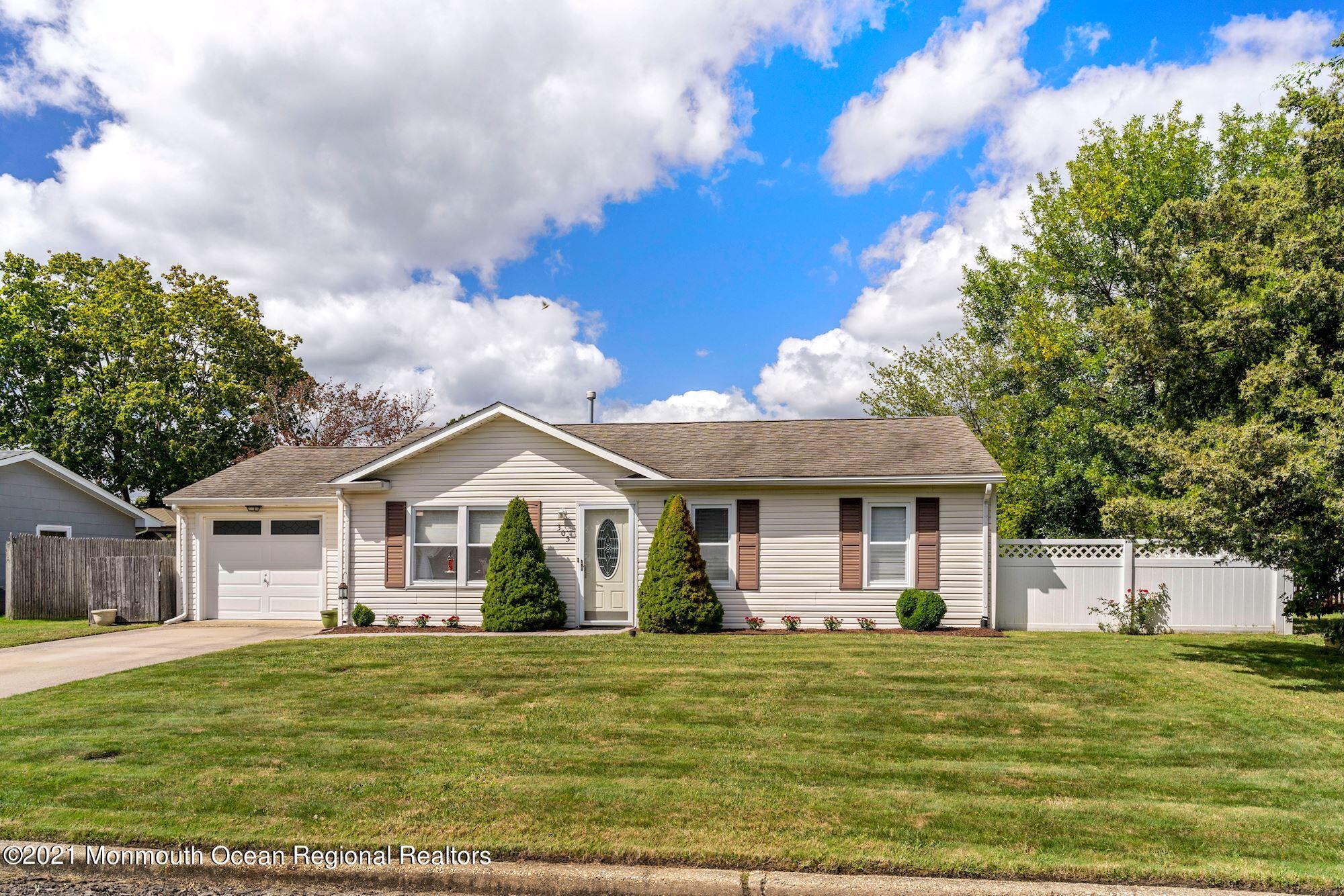 305 Pat Road Barnegat, NJ 08005 - Photo 1 of 21 1