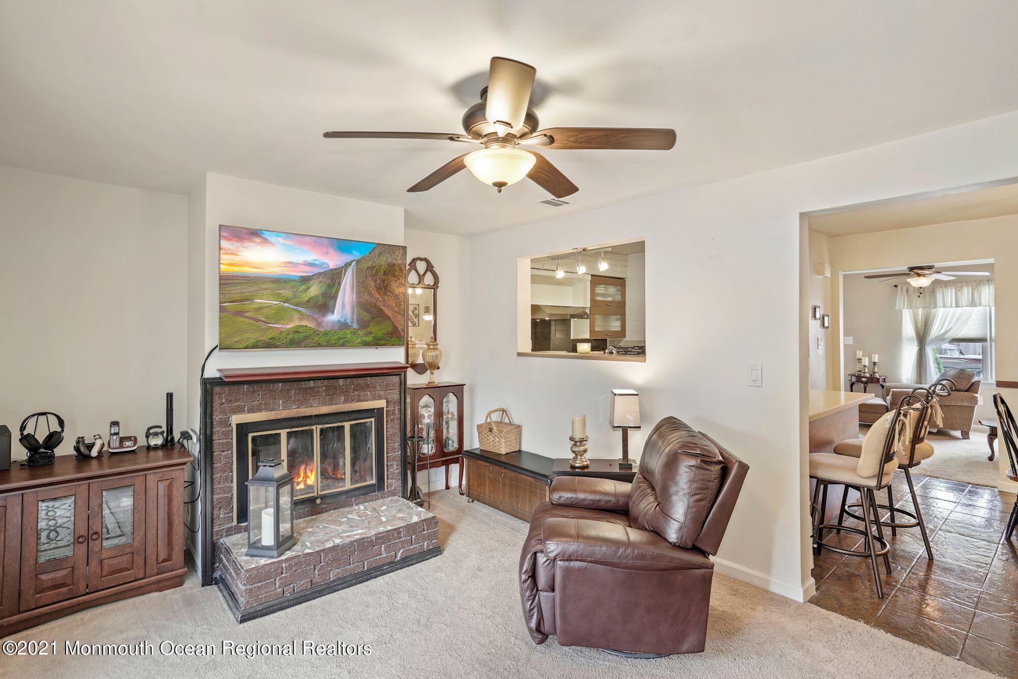 305 Pat Road Barnegat, NJ 08005 - Photo 11 of 21 10