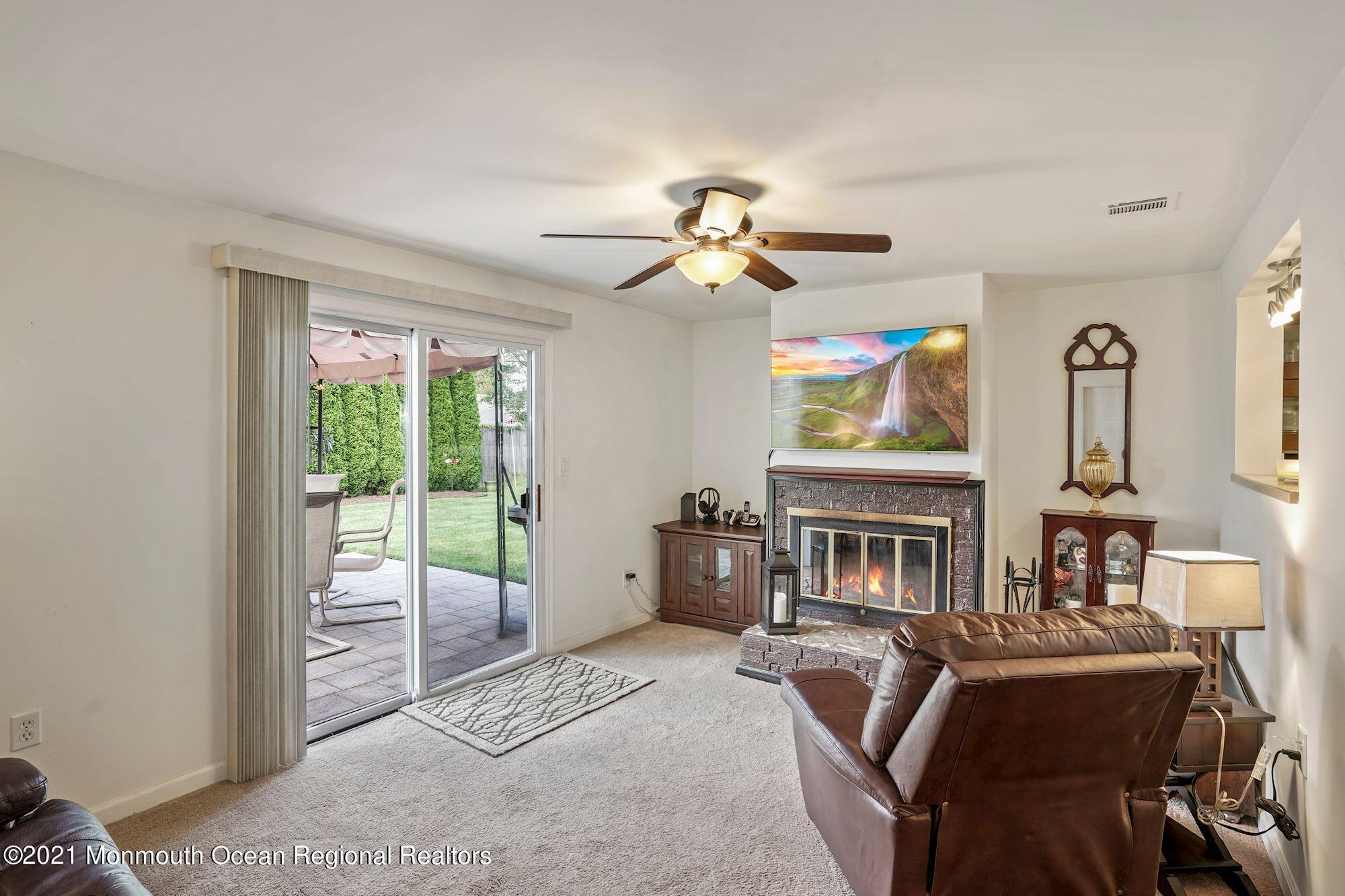 305 Pat Road Barnegat, NJ 08005 - Photo 12 of 21 9