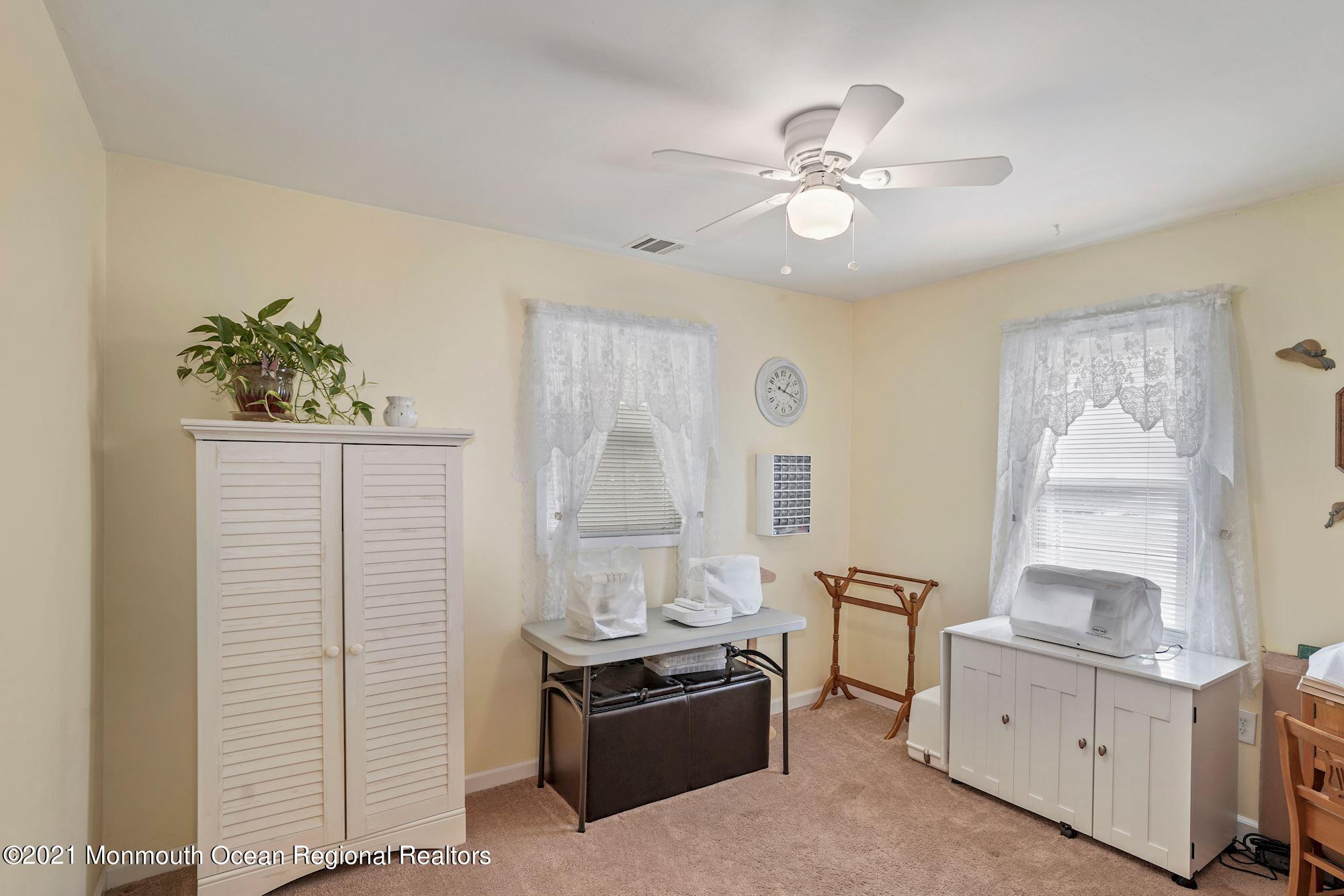 305 Pat Road Barnegat, NJ 08005 - Photo 18 of 21 15