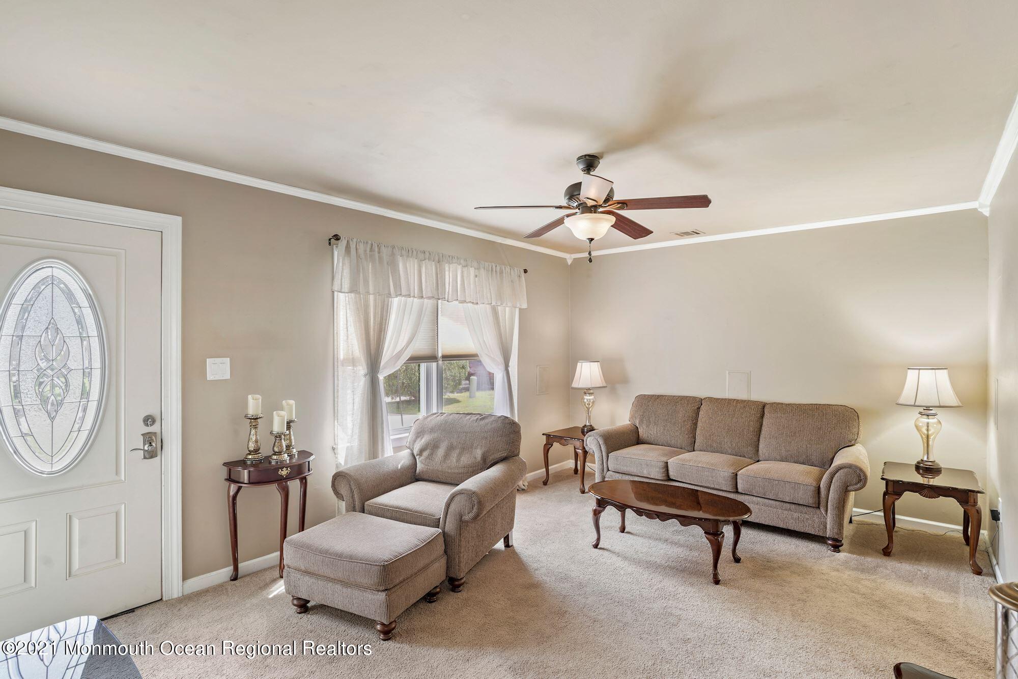 305 Pat Road Barnegat, NJ 08005 - Photo 4 of 21 2