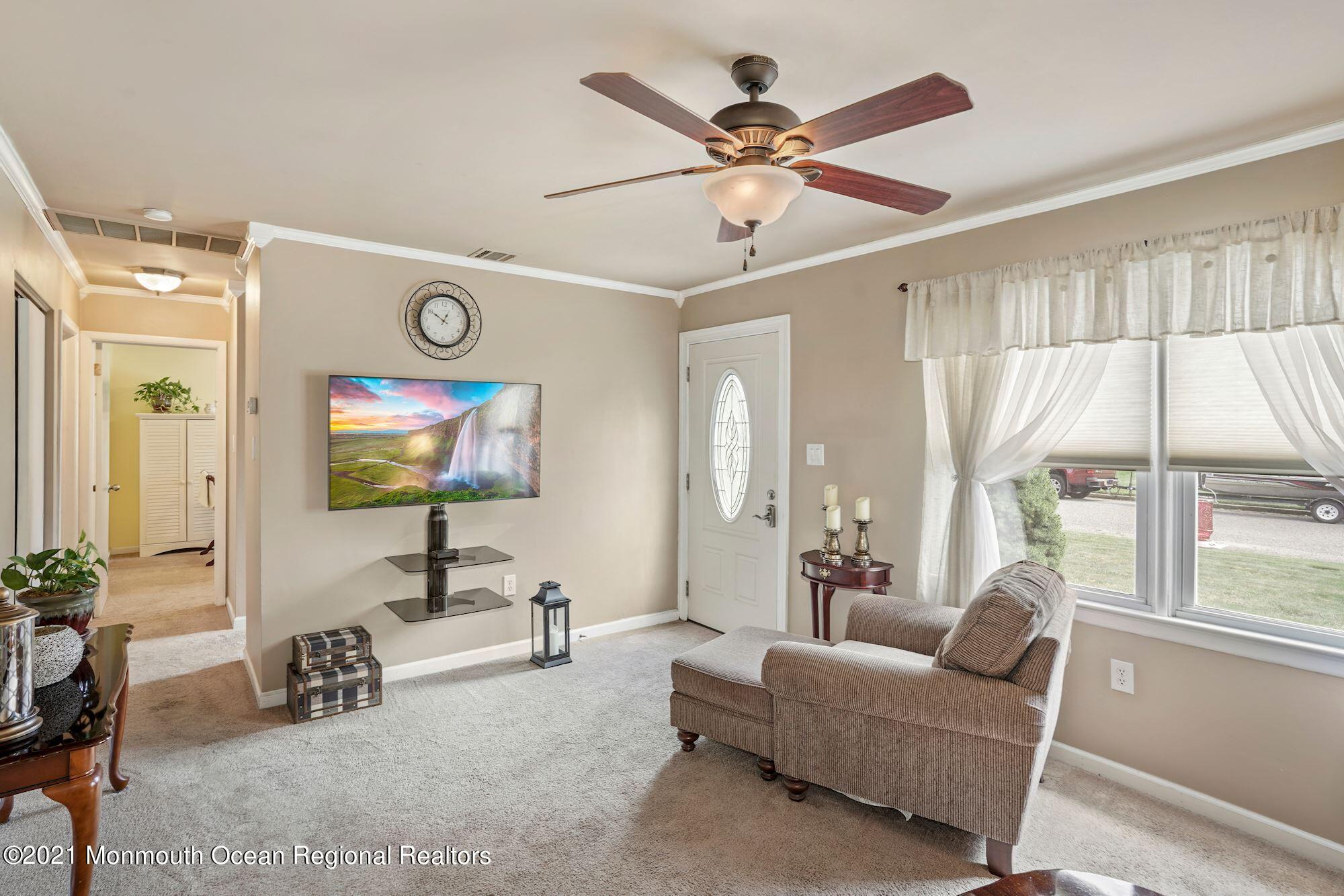 305 Pat Road Barnegat, NJ 08005 - Photo 5 of 21 4