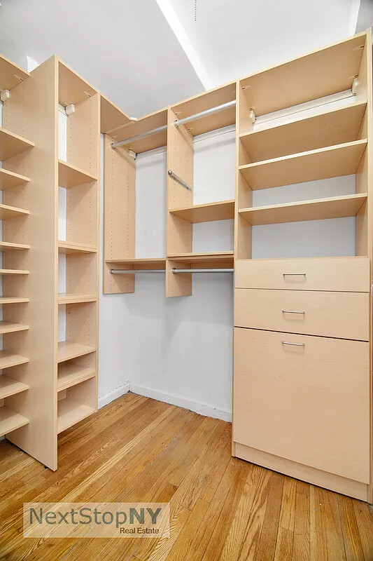 333 East 53rd Street, Unit 7C Manhattan, NY 10022 - Photo 4 of 12