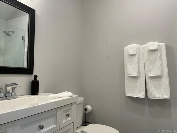 $95,000 | 99 Spinney Road, East Quogue, NY 11942