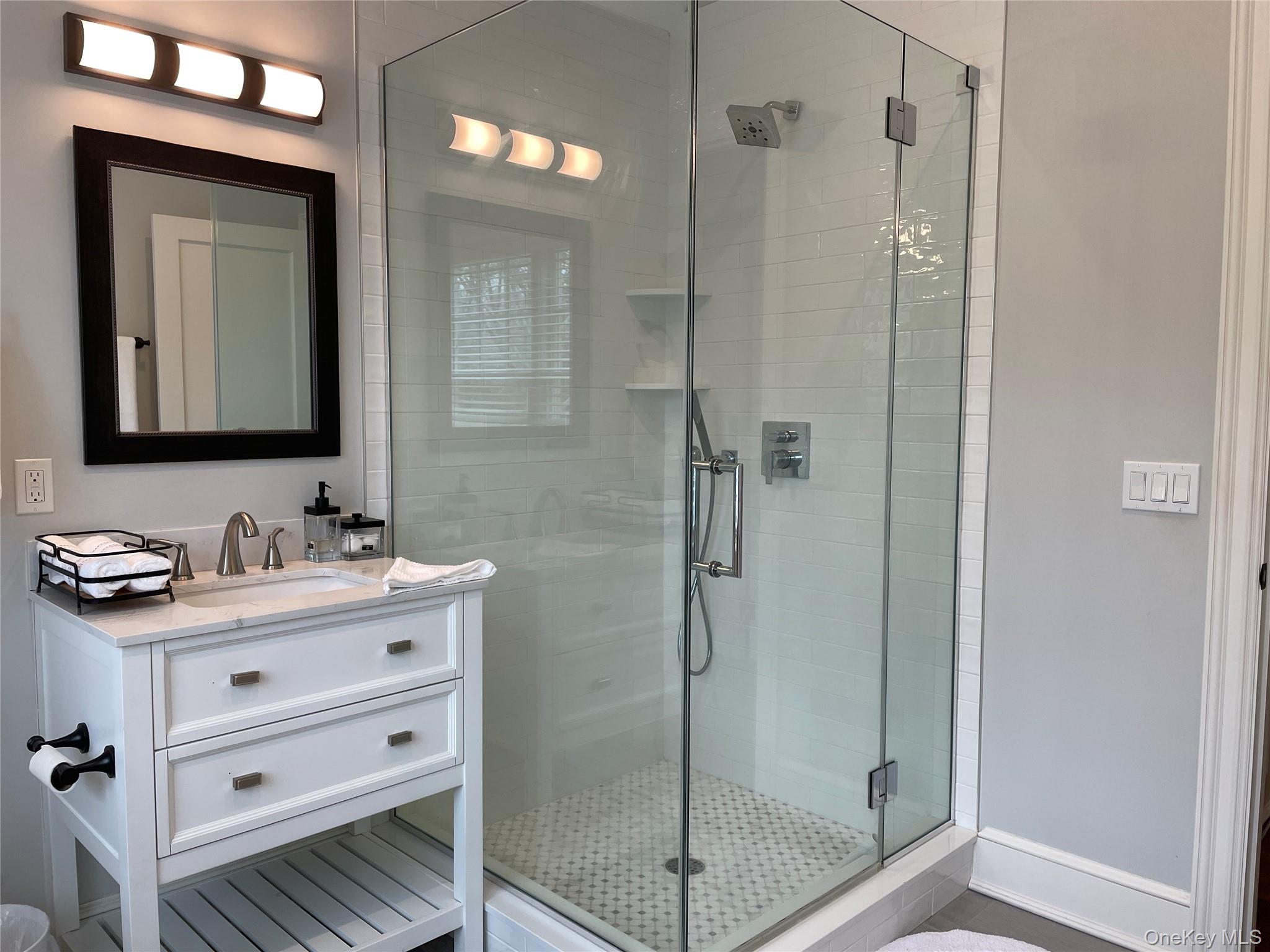 99 Spinney Road East Quogue, NY 11942 - Photo 32 of 40