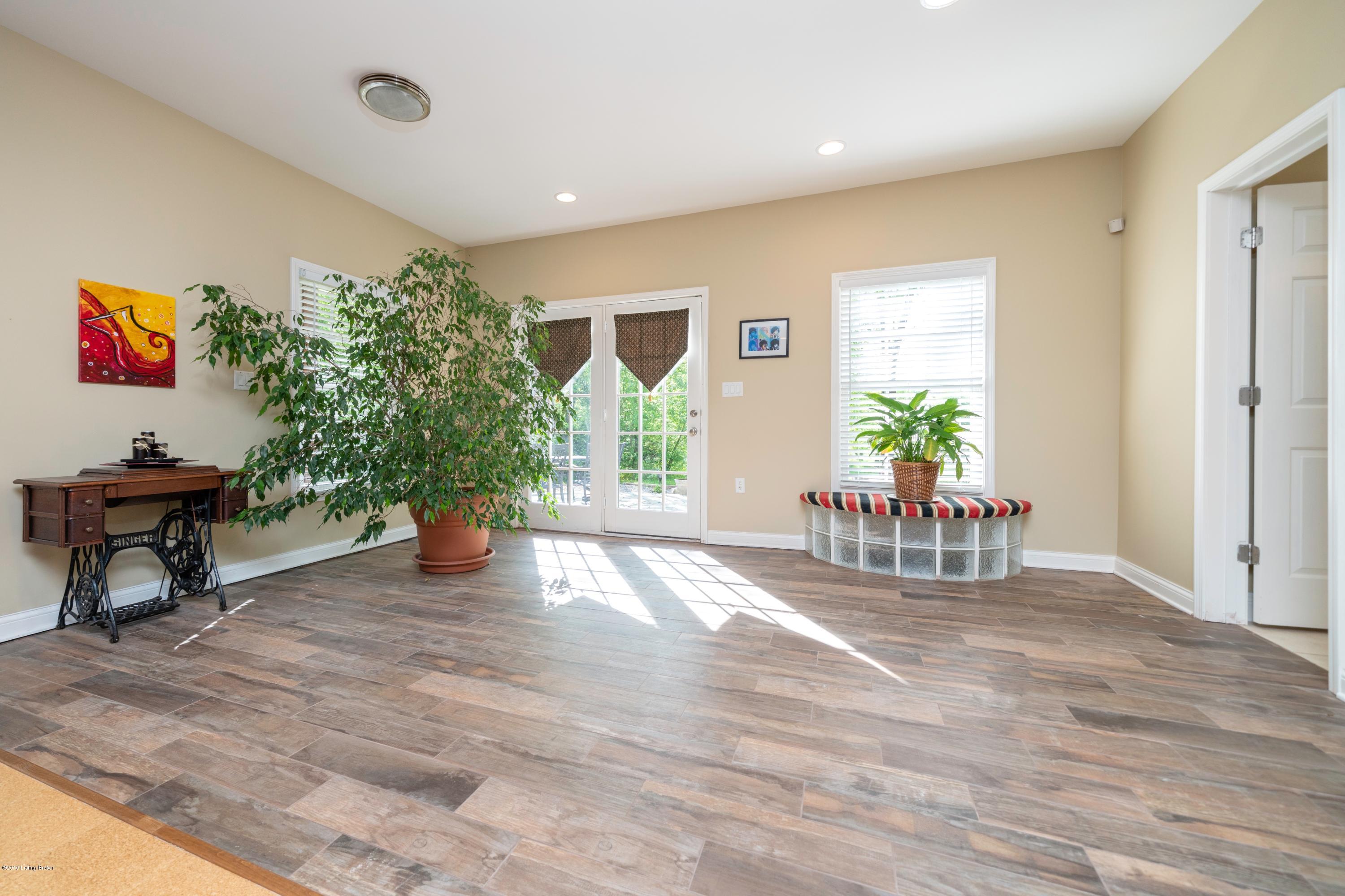 1013 Johnson Farm Road Louisville, KY 40245 - Photo 89 of 149 1013 Johnson Farm Road 95