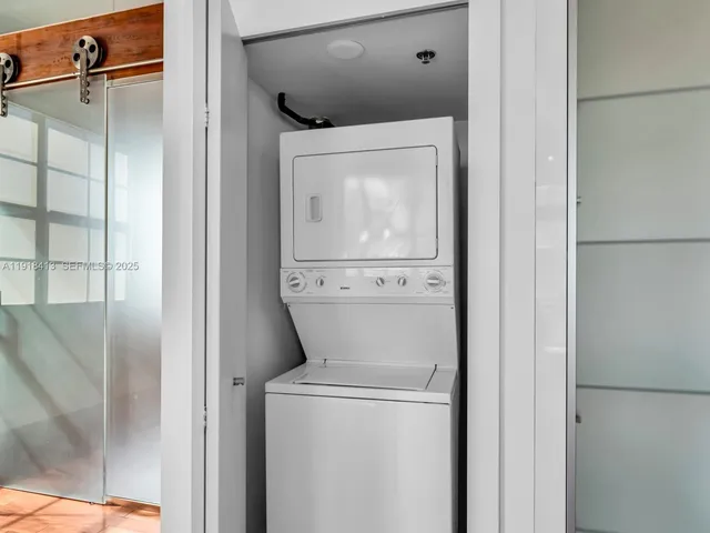 $770,000 | 411 Northwest 1st Avenue, Unit 401, Fort Lauderdale, FL 33301