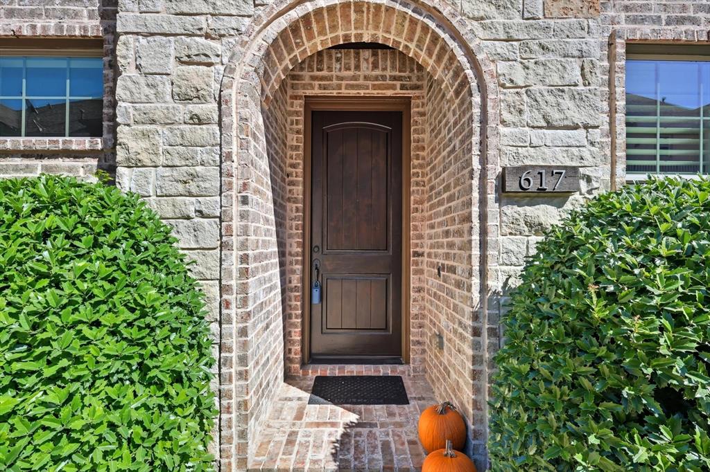 617 Two Creeks Plaza Richardson, TX 75080 - Photo 3 of 40 a view of front door of a building