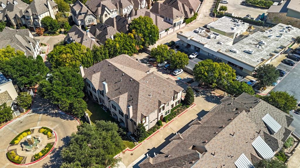 617 Two Creeks Plaza Richardson, TX 75080 - Photo 39 of 40 an aerial view of a house
