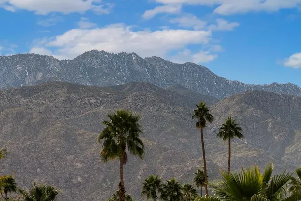 $1,025,000 | 282 North Orchid Tree Lane, Palm Springs, CA 92262