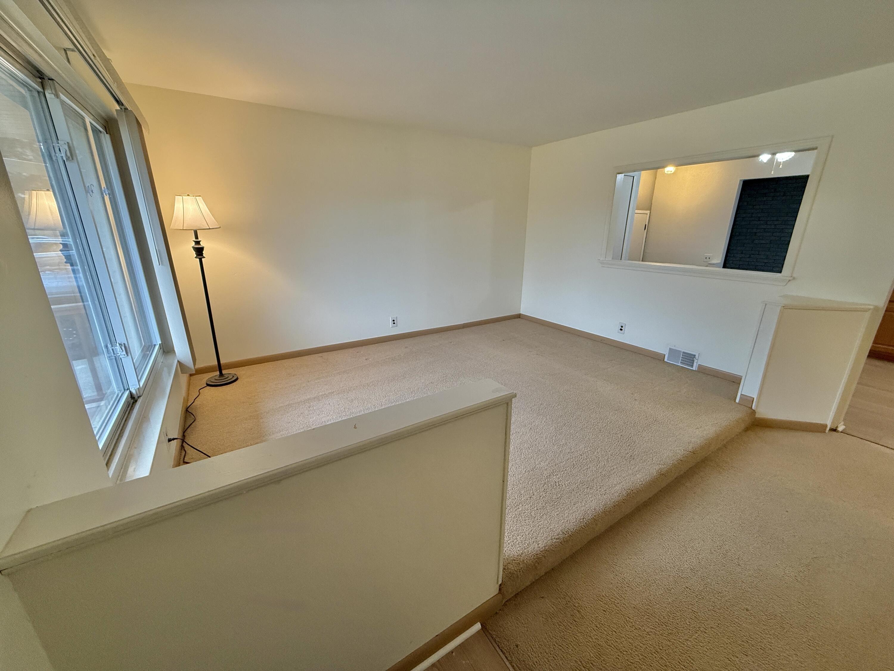 32065 Lakepoint Street Chesterfield, MI 48047 - Photo 4 of 29 IMG_9279 2