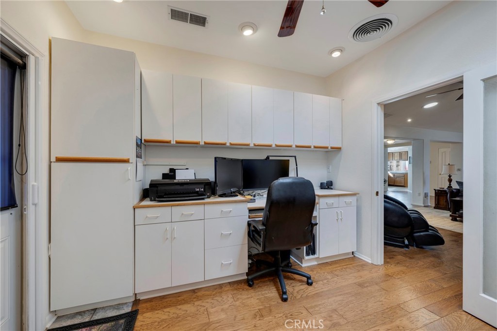 40370 Vía Francisco Murrieta, CA 92562 - Photo 17 of 52 a view of kitchen with workspace and a window