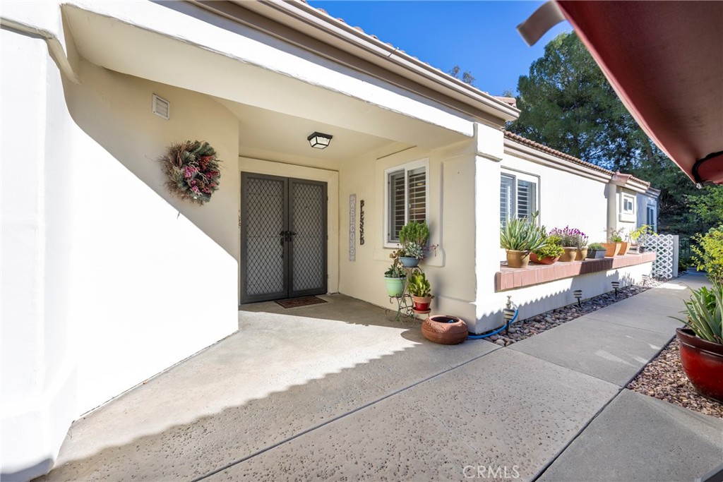 40370 Vía Francisco Murrieta, CA 92562 - Photo 30 of 52 a view of a entryway door front of house