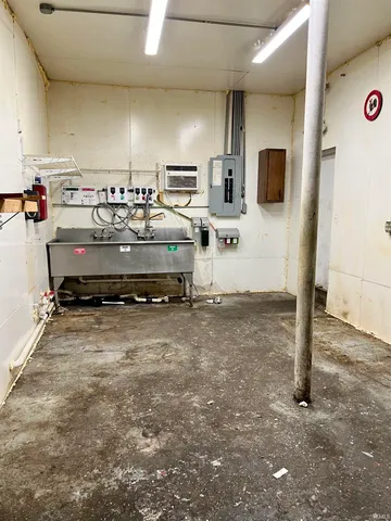 $182,000 | 686 South Maple Street, Orleans, IN 47452