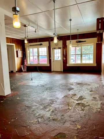 $182,000 | 686 South Maple Street, Orleans, IN 47452