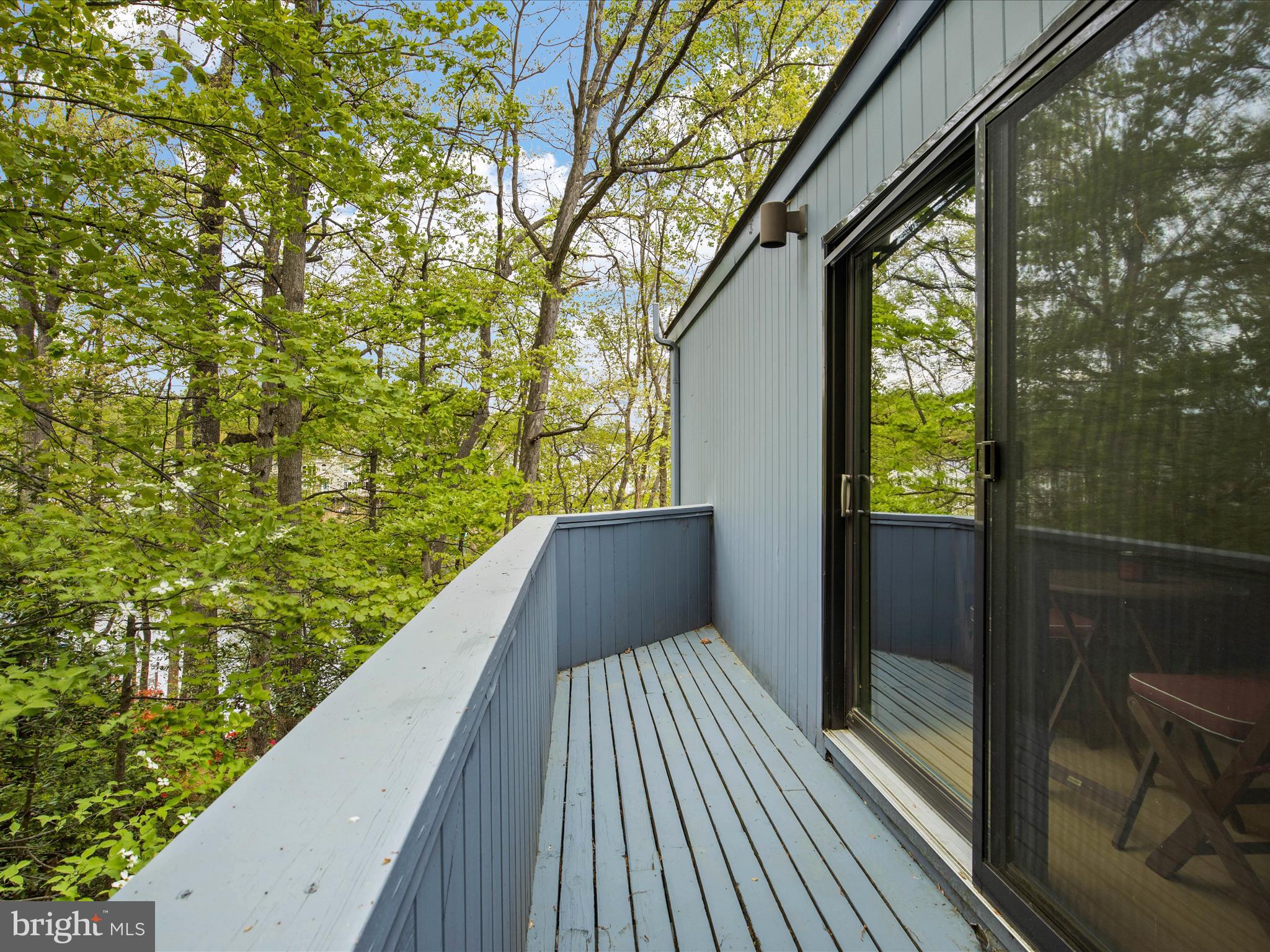 2005 Cutwater Court Reston, VA 20191 - Photo 54 of 82 balcony off guest bedroom