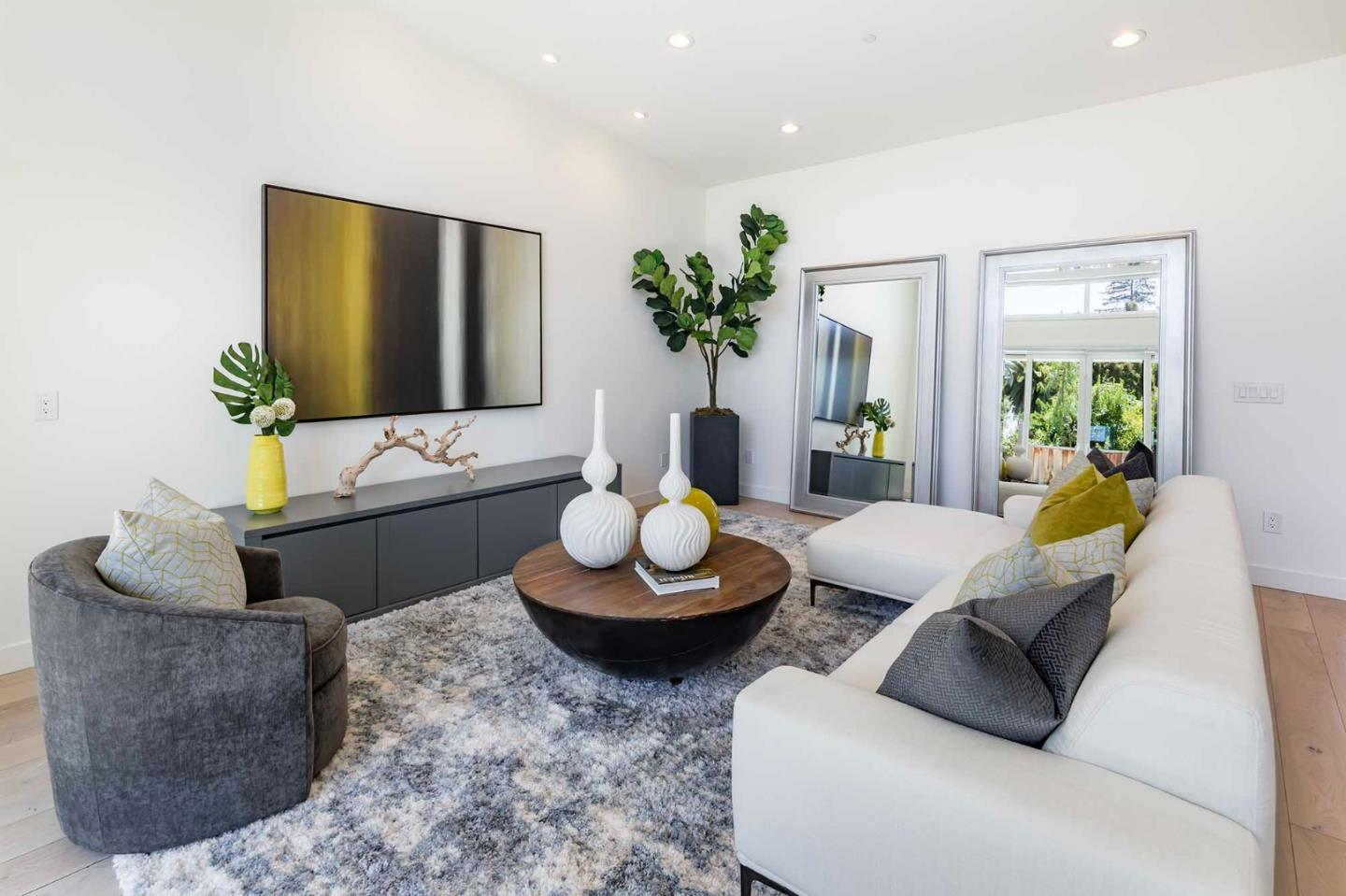 285 West Charleston Road Palo Alto, CA 94306 - Photo 6 of 25 a living room with furniture and a large window