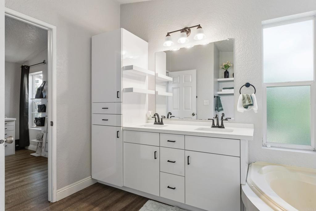 3909 Reche Road, Unit 4 Fallbrook, CA 92028 - Photo 8 of 22