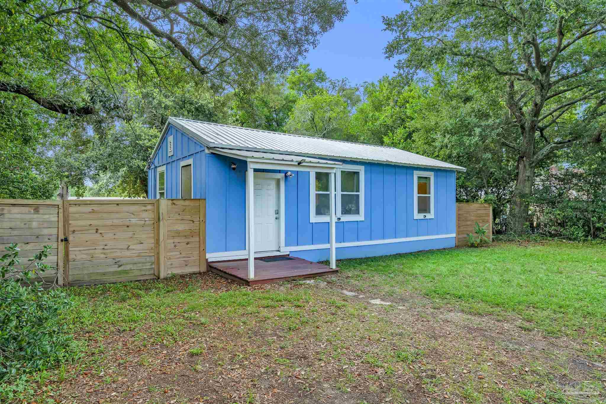 507 Pelham Road Pensacola, FL 32507 - Photo 5 of 33