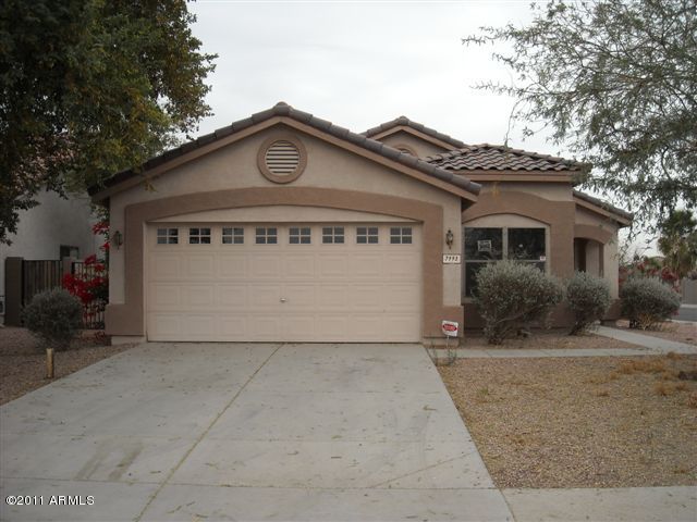 7993 West Hatcher Road Peoria, AZ 85345 - Photo 1 of 12 023-175264 front
