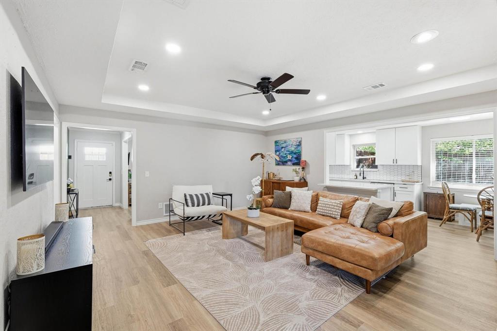 1112 Lopo Road Flower Mound, TX 75028 - Photo 7 of 27