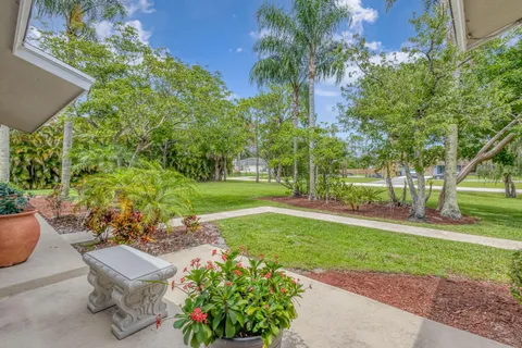 $1,259,900 | 15315 78th Drive North, Palm Beach Gardens, FL 33418