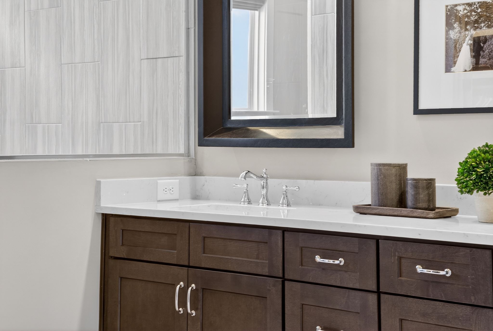 998 Spruce Ridge Lane Spring Hill, TN 37174 - Photo 42 of 82 a bathroom with a sink and a mirror