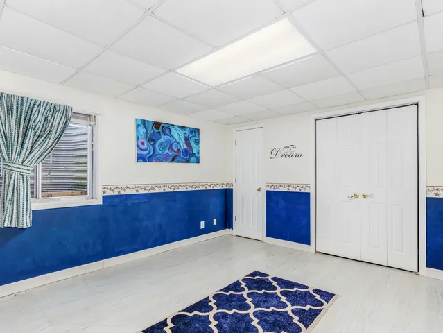 $369,900 | 688 Fox Hollow Court, DeKalb, IL 60115