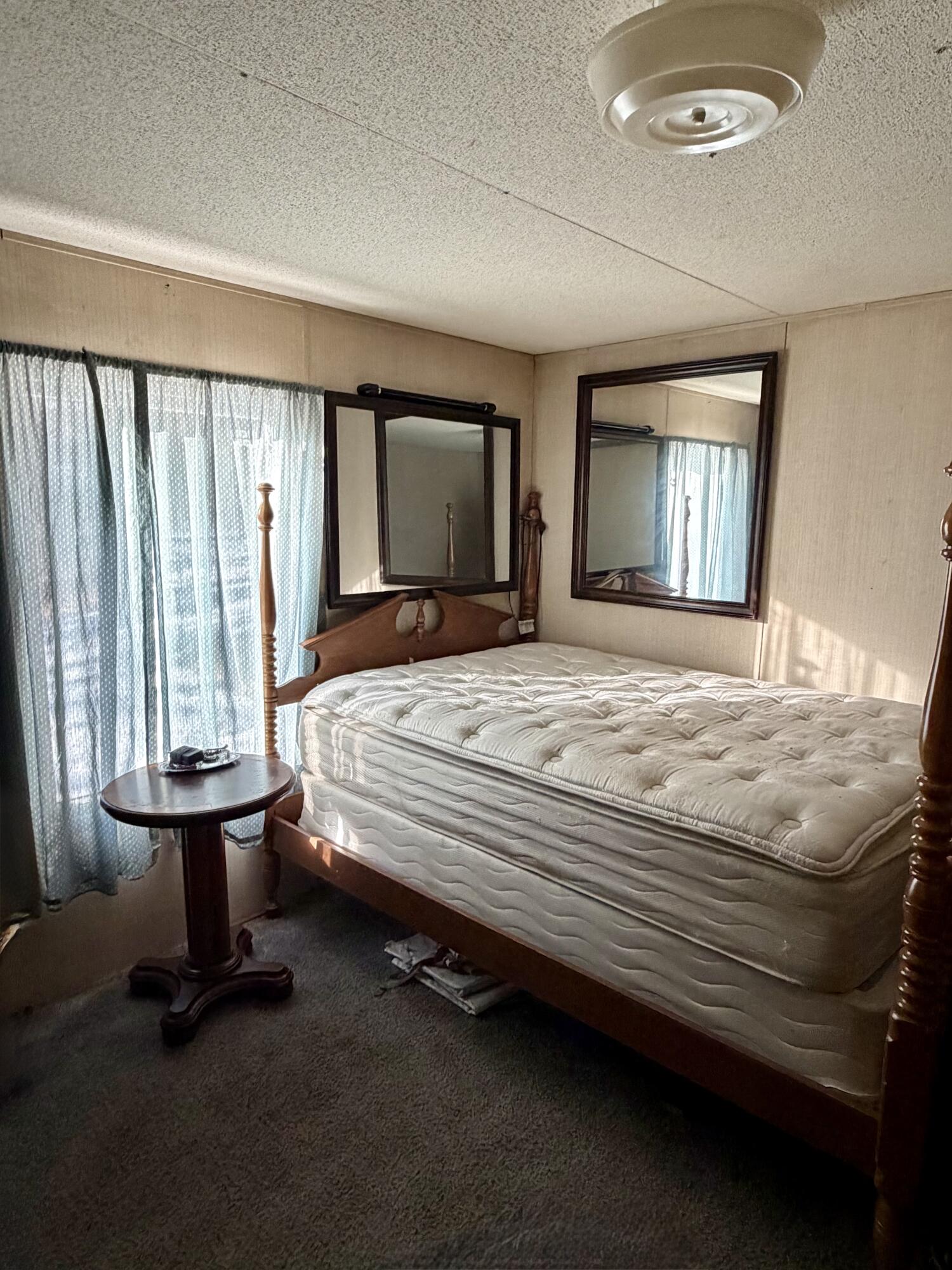 127 Darnit Road Buckfield, ME 04220 - Photo 9 of 12 127 Darnit BD2 interior