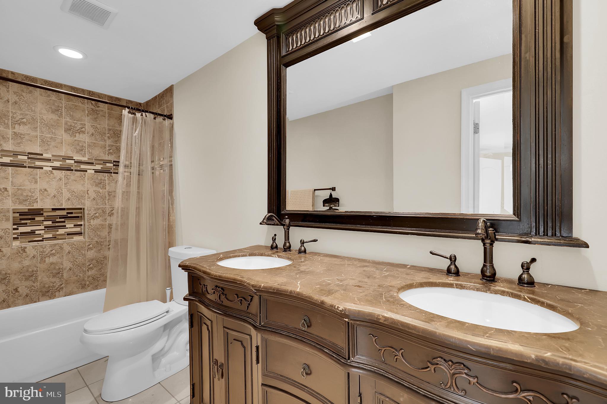 8917 Centerway Road Gaithersburg, MD 20879 - Photo 16 of 31