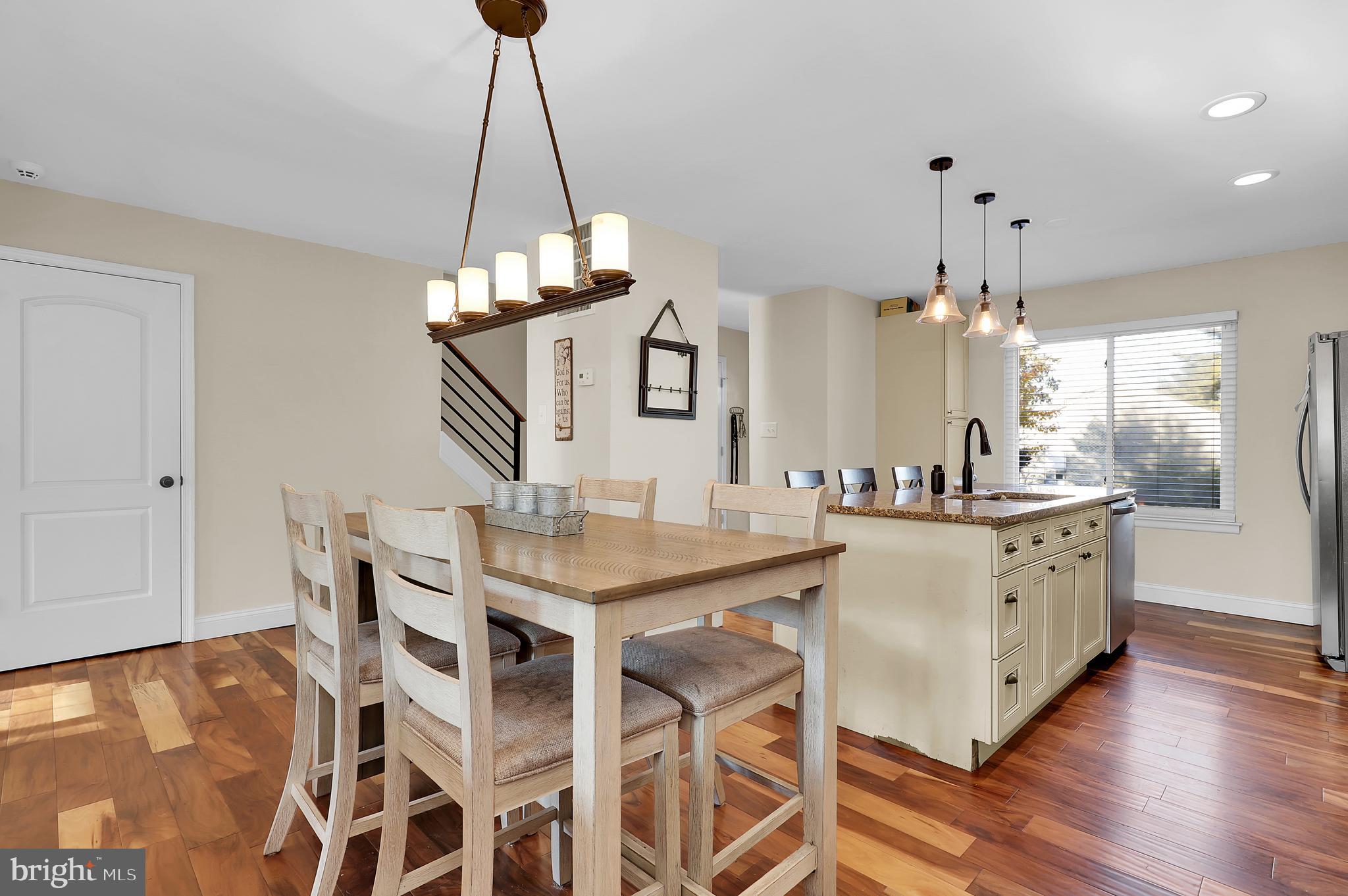 8917 Centerway Road Gaithersburg, MD 20879 - Photo 5 of 31