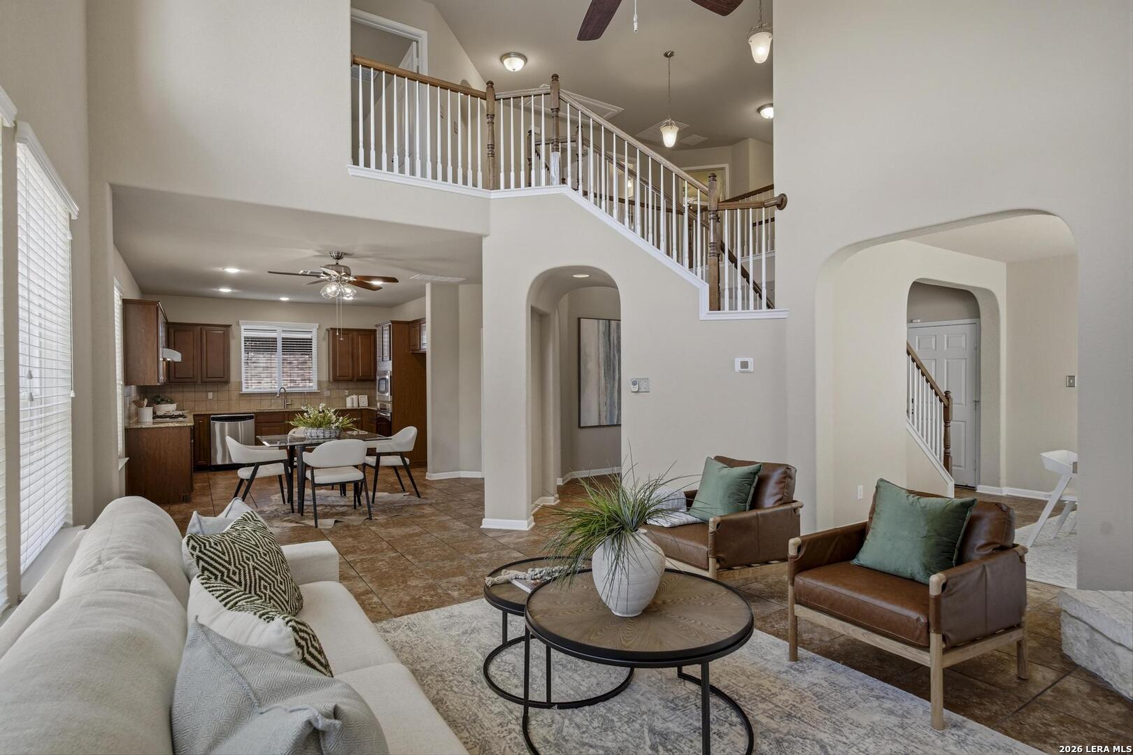 9022 Western View Helotes, TX 78023 - Photo 12 of 32