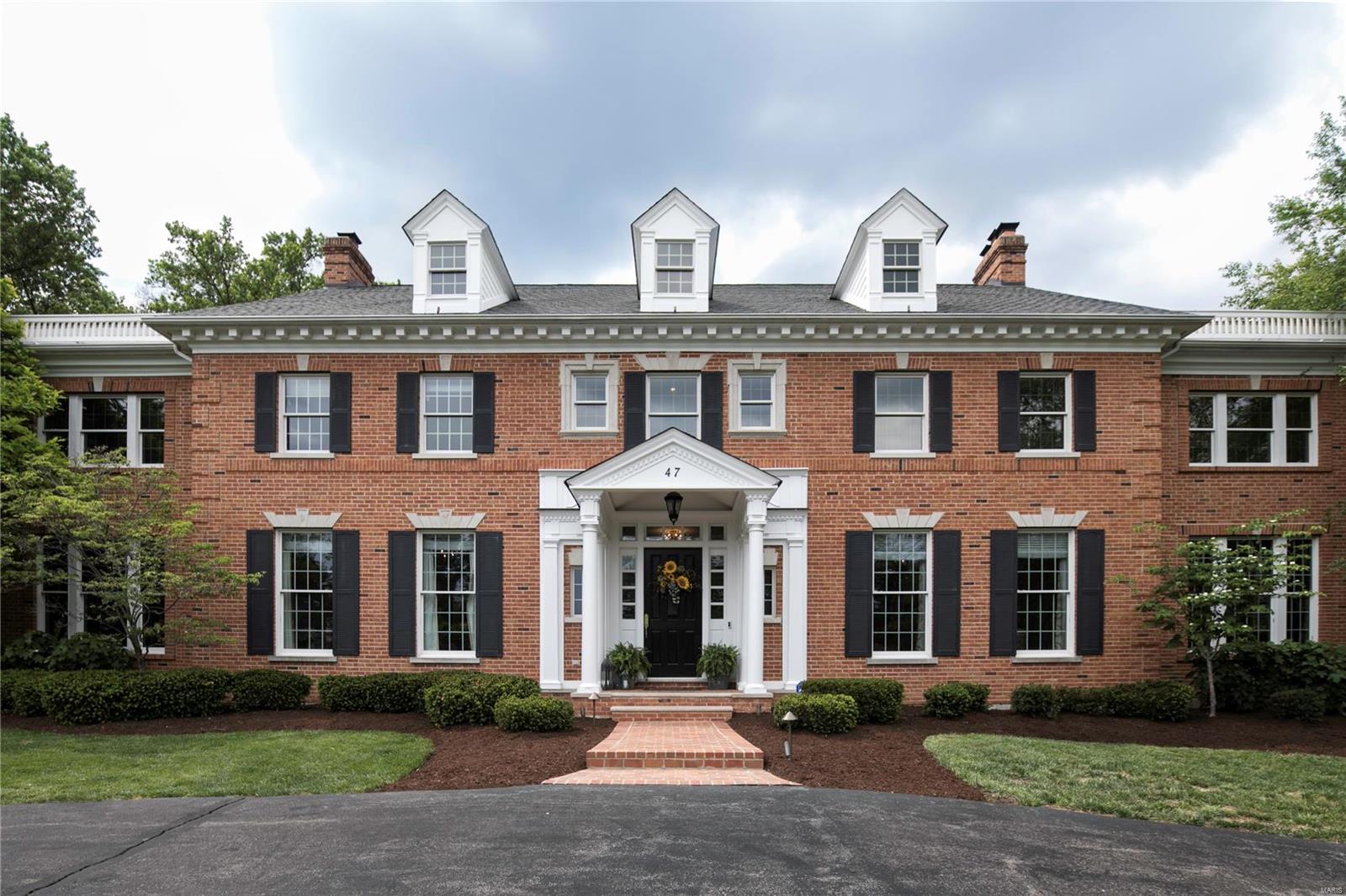 47 Countryside Lane Frontenac, MO 63131 - Photo 2 of 48