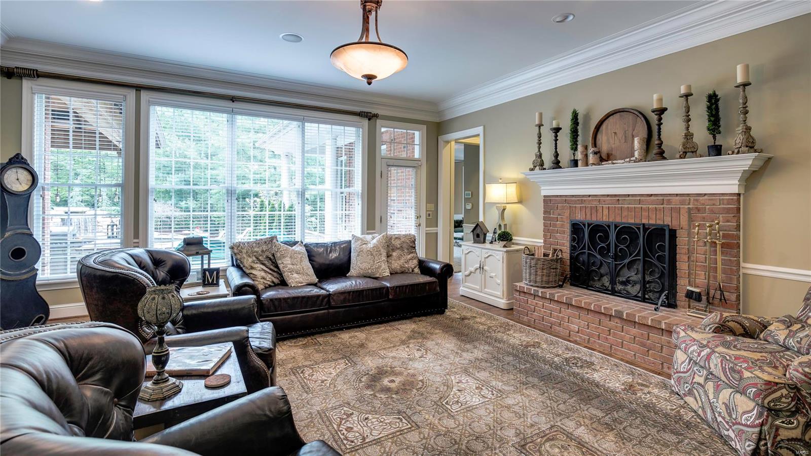 47 Countryside Lane Frontenac, MO 63131 - Photo 10 of 48