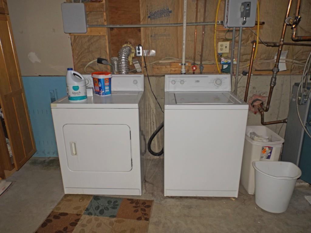 35 Kingsbury Road Holden, ME 04429 - Photo 14 of 32 Washer & dryer convey with property.