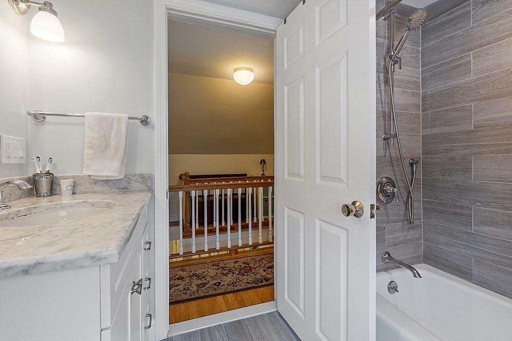 27 Colonial Road Peabody, MA 01960 - Photo 19 of 39 Gallery Image 19