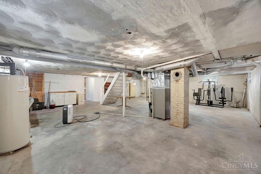 8713 Wuest Road Cincinnati, OH 45251 - Photo 31 of 41 Gallery Image 31