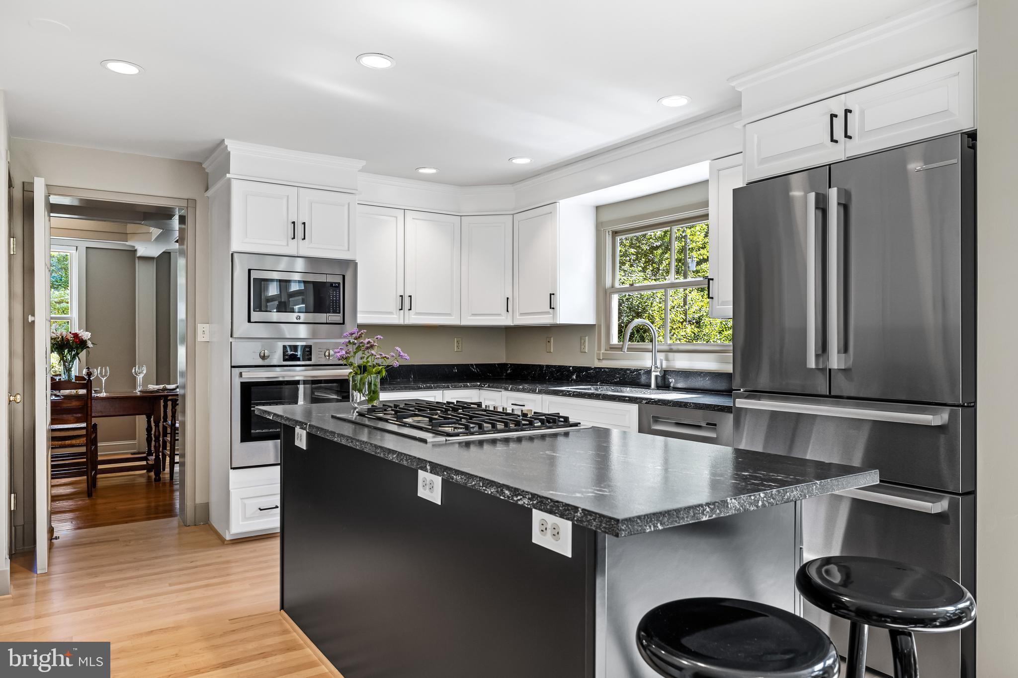 908 Rolandvue Road Towson, MD 21204 - Photo 16 of 71