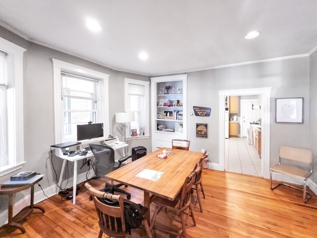 593 Centre Street, Unit 3 Boston, MA 02130 - Photo 5 of 12