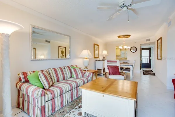 $2,975 | 1001 Benjamin Franklin Drive, Unit 404, Sarasota, FL 34236