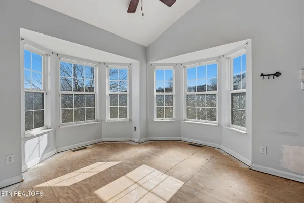 $399,900 | 7123 Windwhisper Boulevard, Knoxville, TN 37924