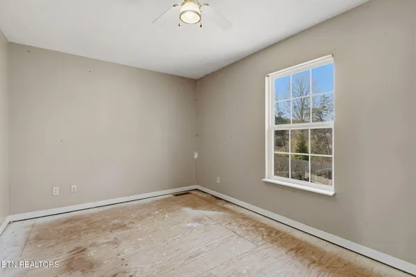 $399,900 | 7123 Windwhisper Boulevard, Knoxville, TN 37924