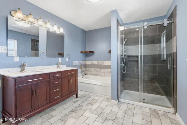 $399,900 | 7123 Windwhisper Boulevard, Knoxville, TN 37924