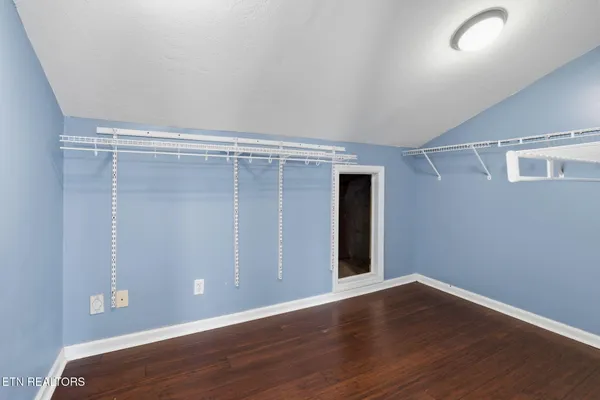 $399,900 | 7123 Windwhisper Boulevard, Knoxville, TN 37924